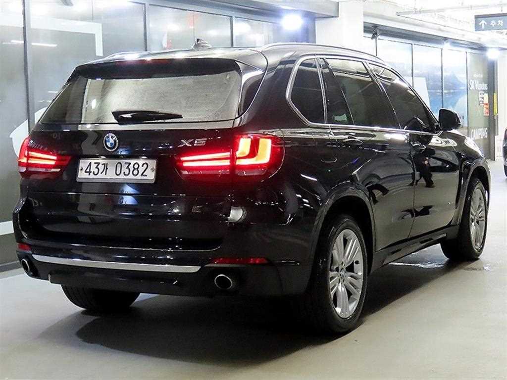 BMW X5 - Vista 4