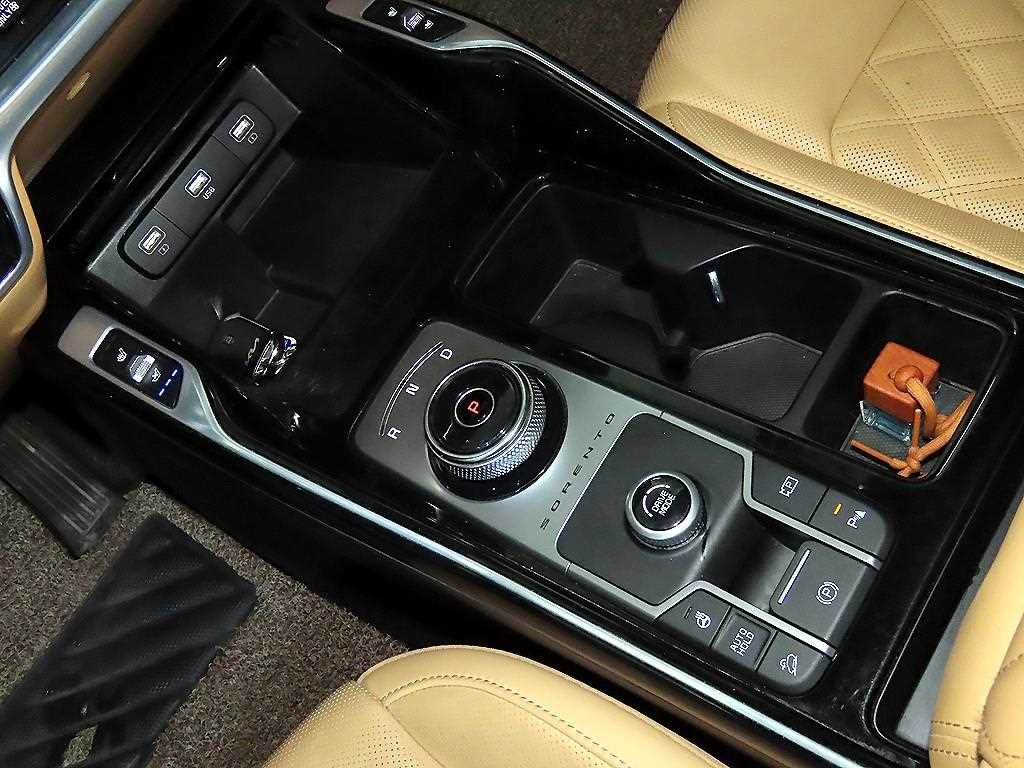 KIA Sorento - Vista 12