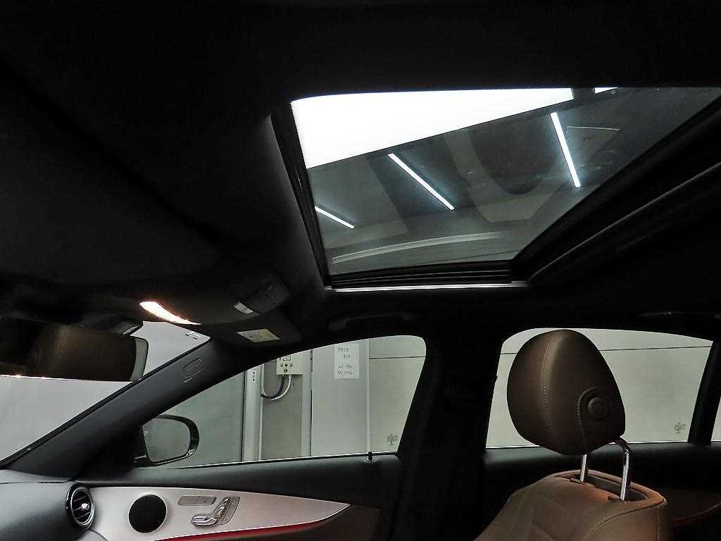Mercedes Benz E class 2021 Negro - Importación desde Corea - HF Imports Iquique - Foto 17