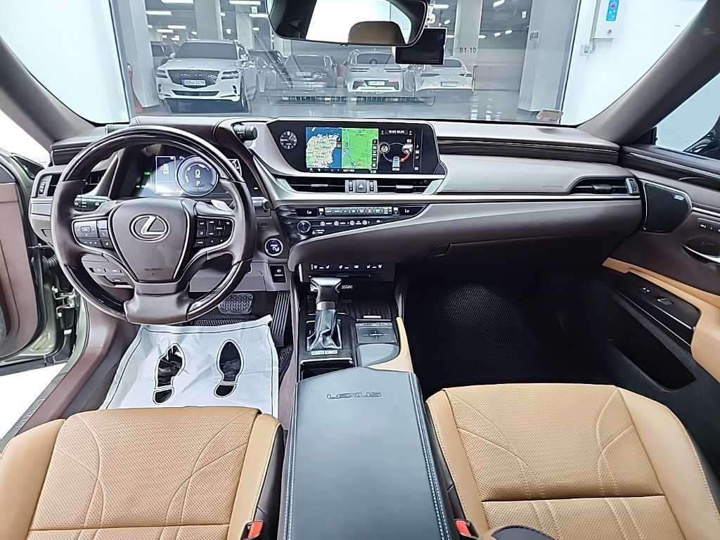 Lexus ES - Vista 7