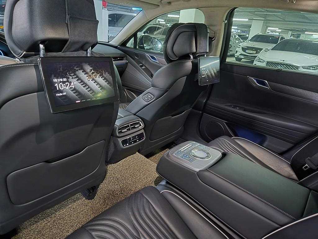 Genesis G80 - Vista 7
