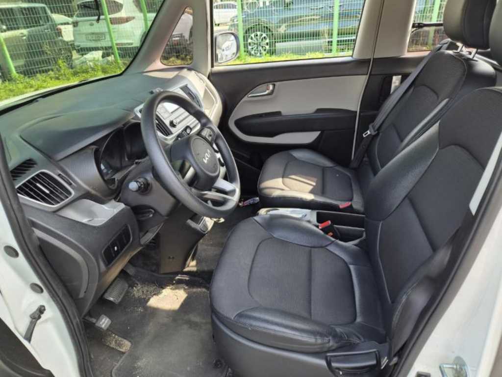 KIA Ray - Vista 8