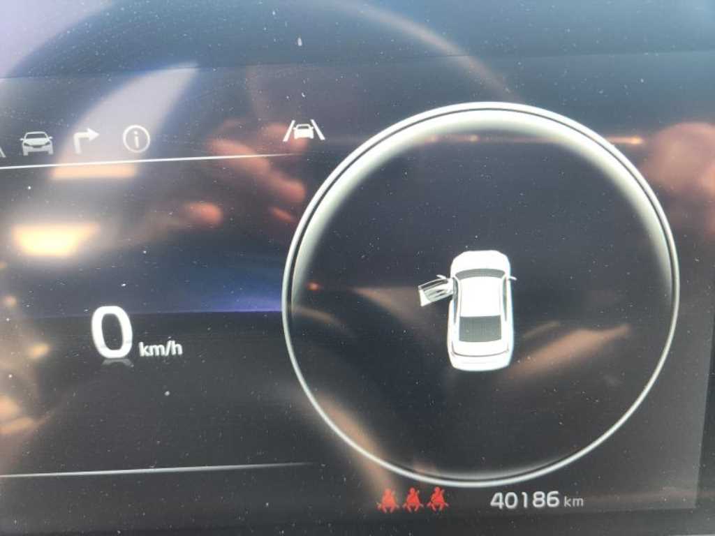 KIA K8 - Vista 5