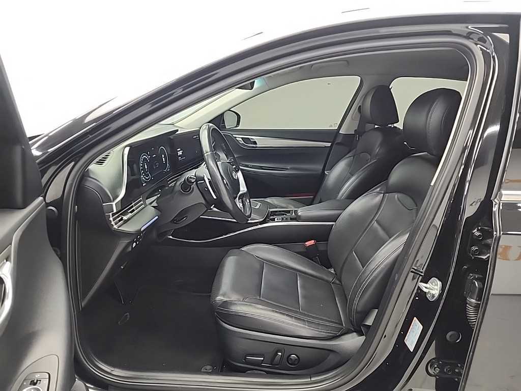 HYUNDAI Grandeur - Vista 11