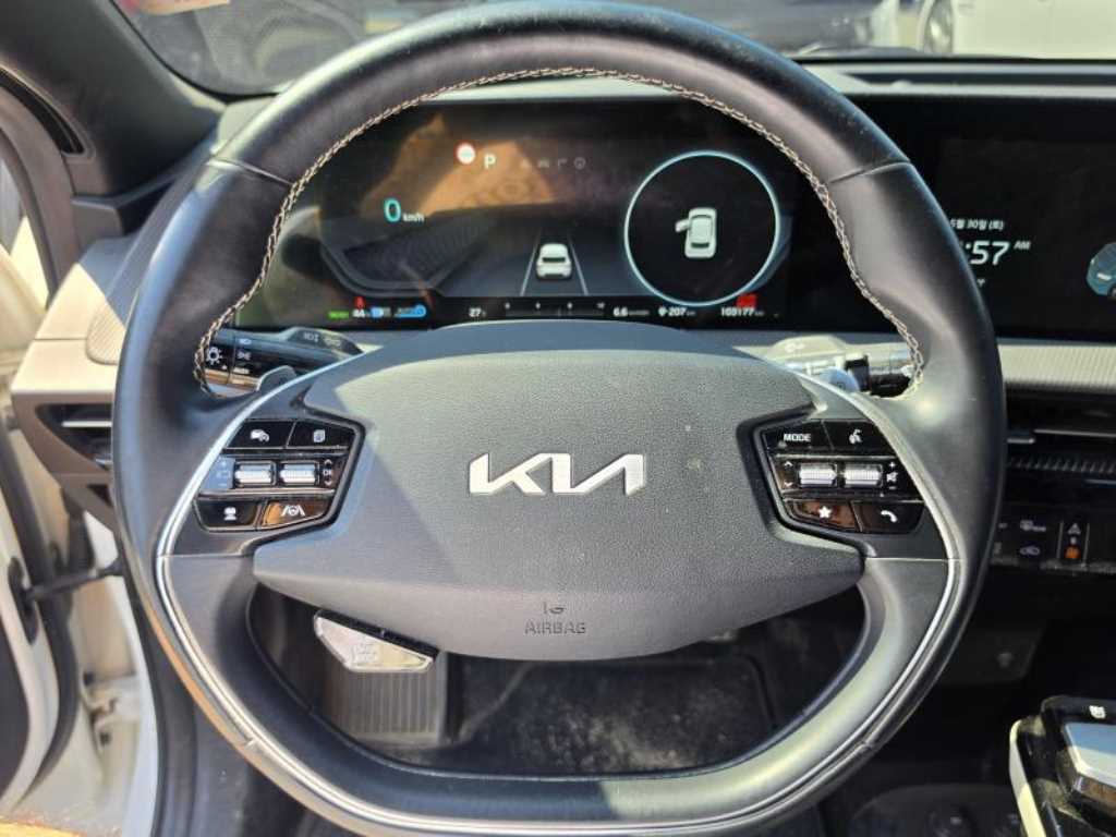 KIA EV6 - Vista 8
