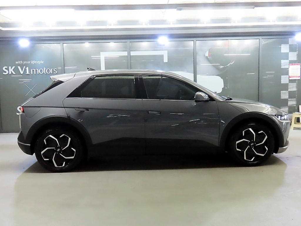 HYUNDAI Ioniq 5 - Vista 3
