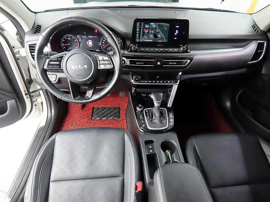 KIA Seltos - Vista 7