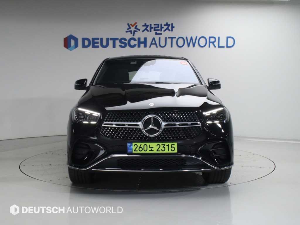 Mercedes Benz GLE Class - Vista 3
