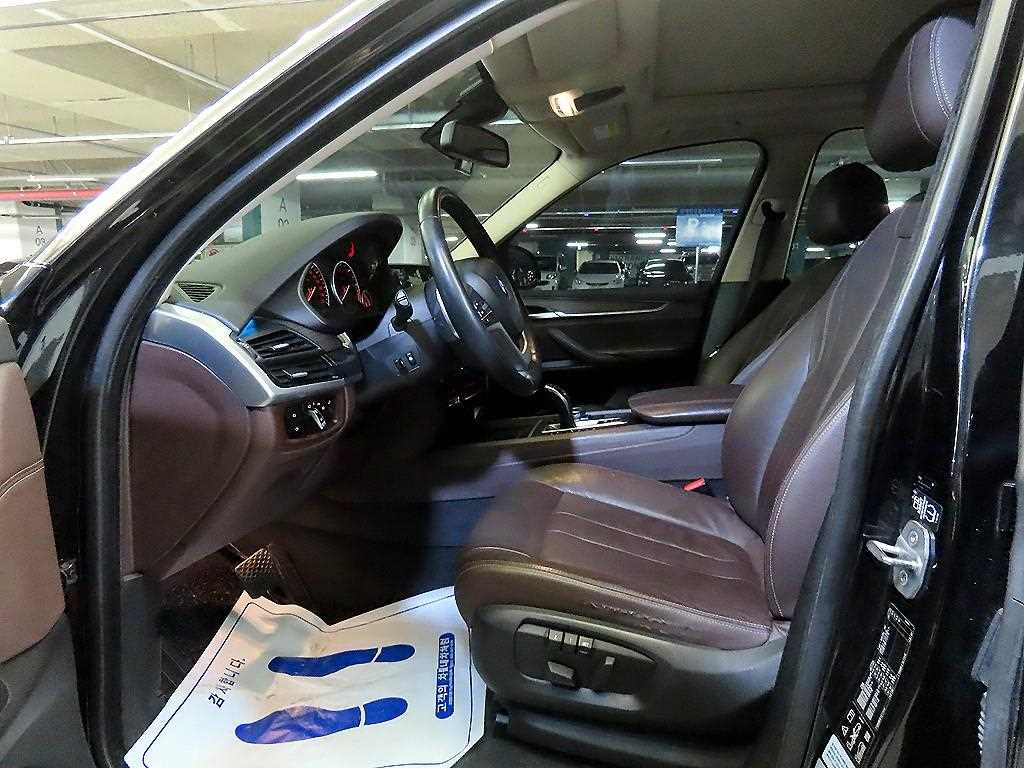 BMW X5 - Vista 6