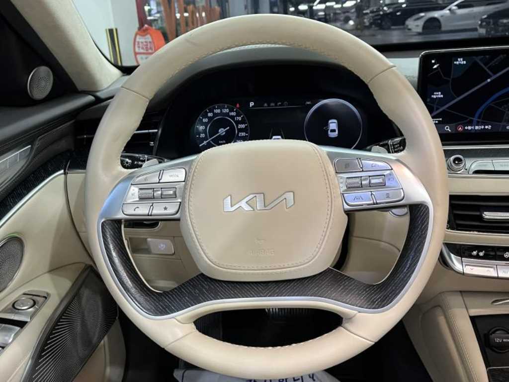 KIA K9 - Vista 12