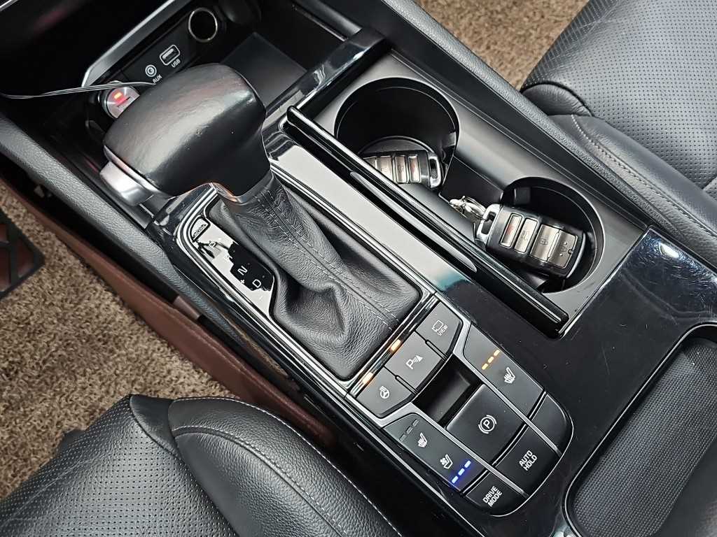 KIA K7 - Vista 8