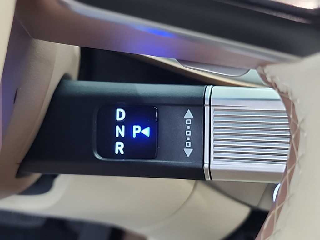 HYUNDAI Grandeur - Vista 8