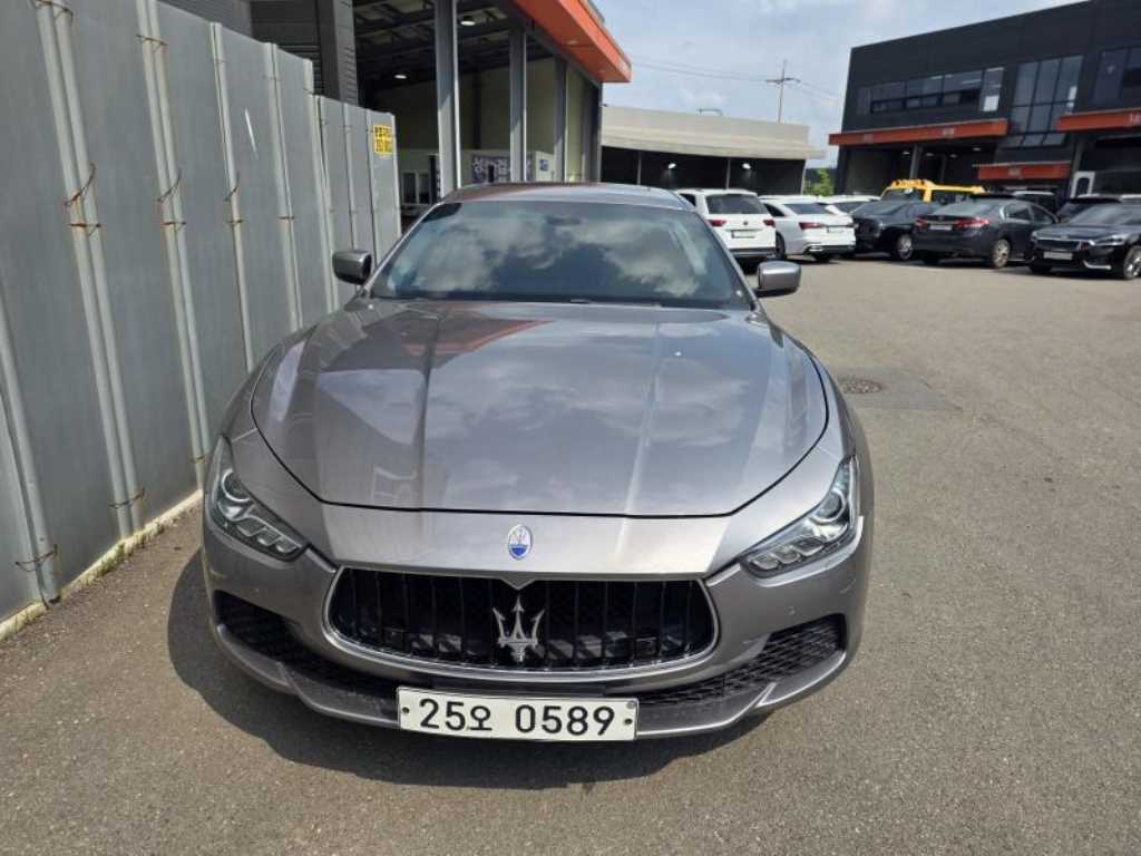 Maserati Ghibli