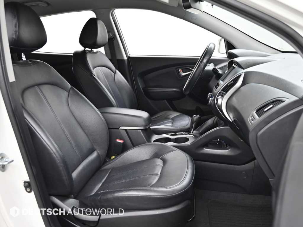 HYUNDAI Tucson - Vista 10