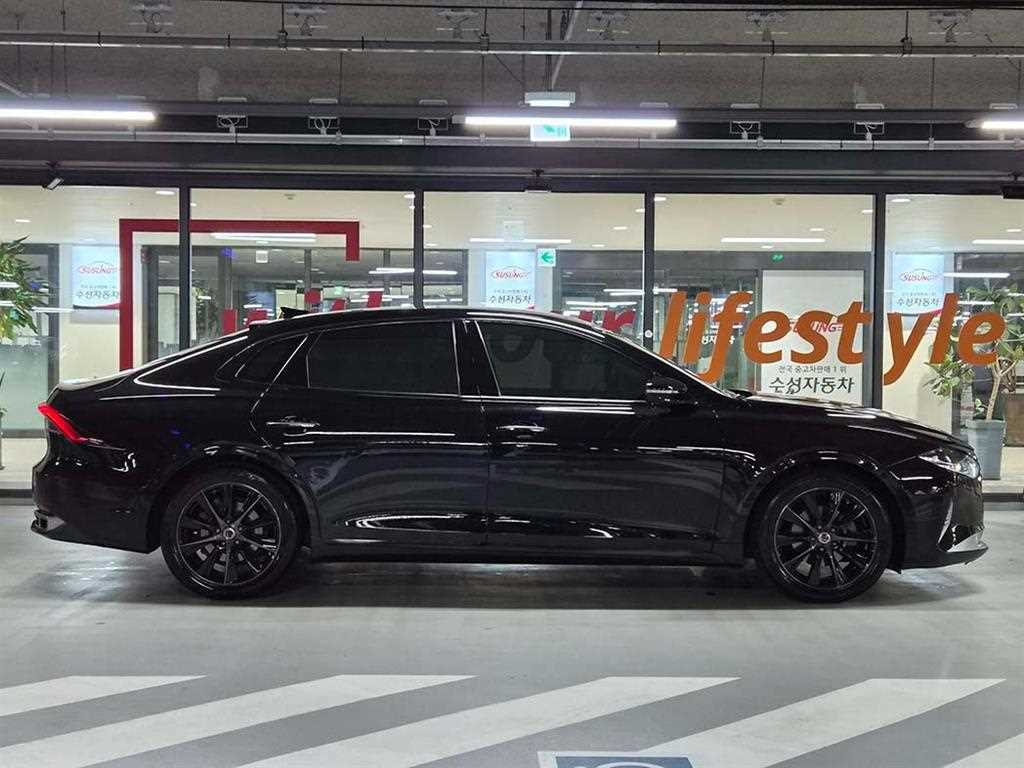 HYUNDAI Grandeur - Vista 3