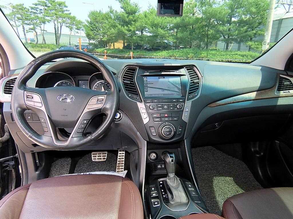 HYUNDAI Santa Fe - Vista 7