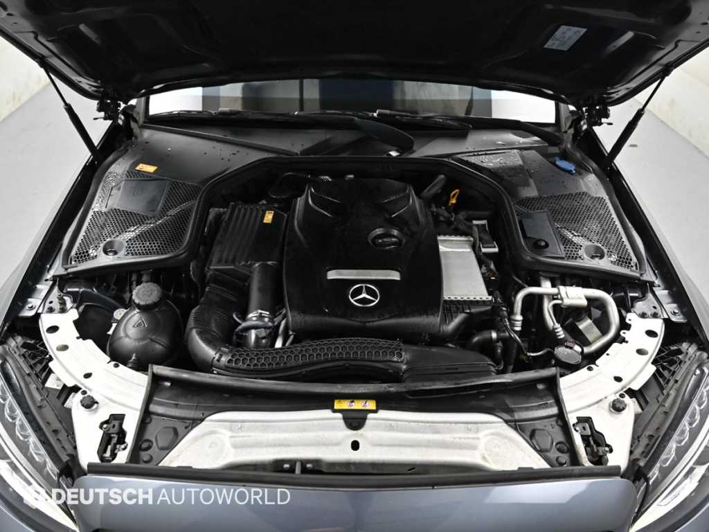 Mercedes Benz C Class - Vista 6