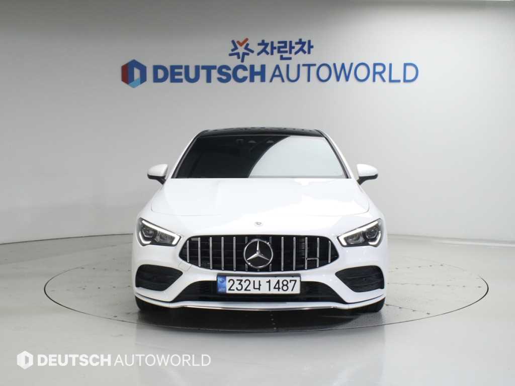 Mercedes Benz CLA Class - Vista 3