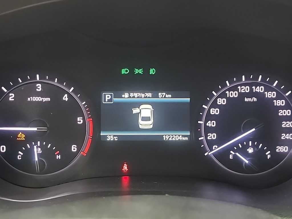 Genesis G80 - Vista 6