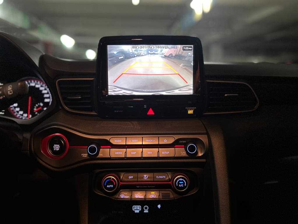 HYUNDAI Veloster - Vista 10