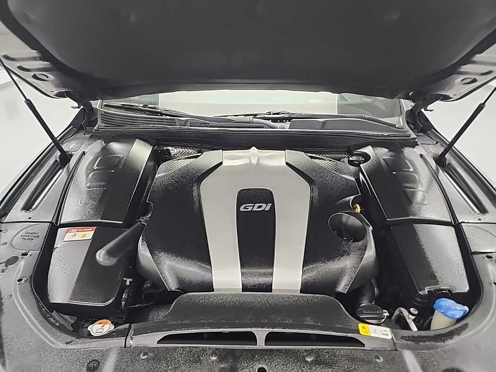 KIA K9 - Vista 5
