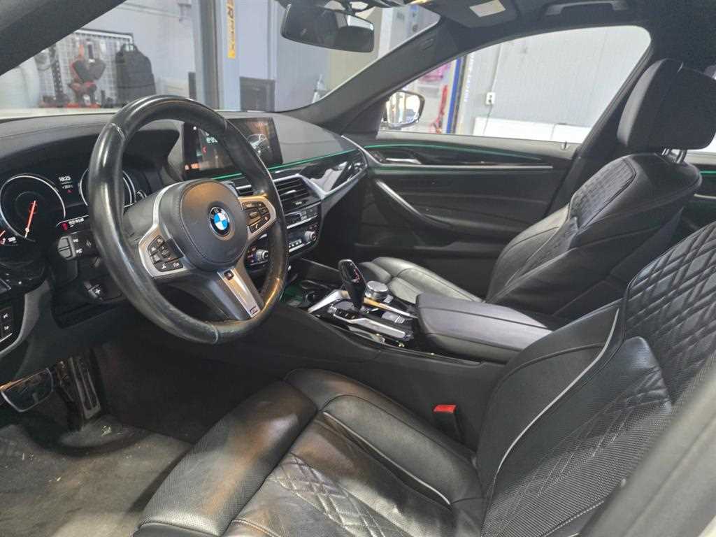 BMW 5 Series 2018 Blanco - Importación desde Corea - HF Imports Iquique - Foto 15