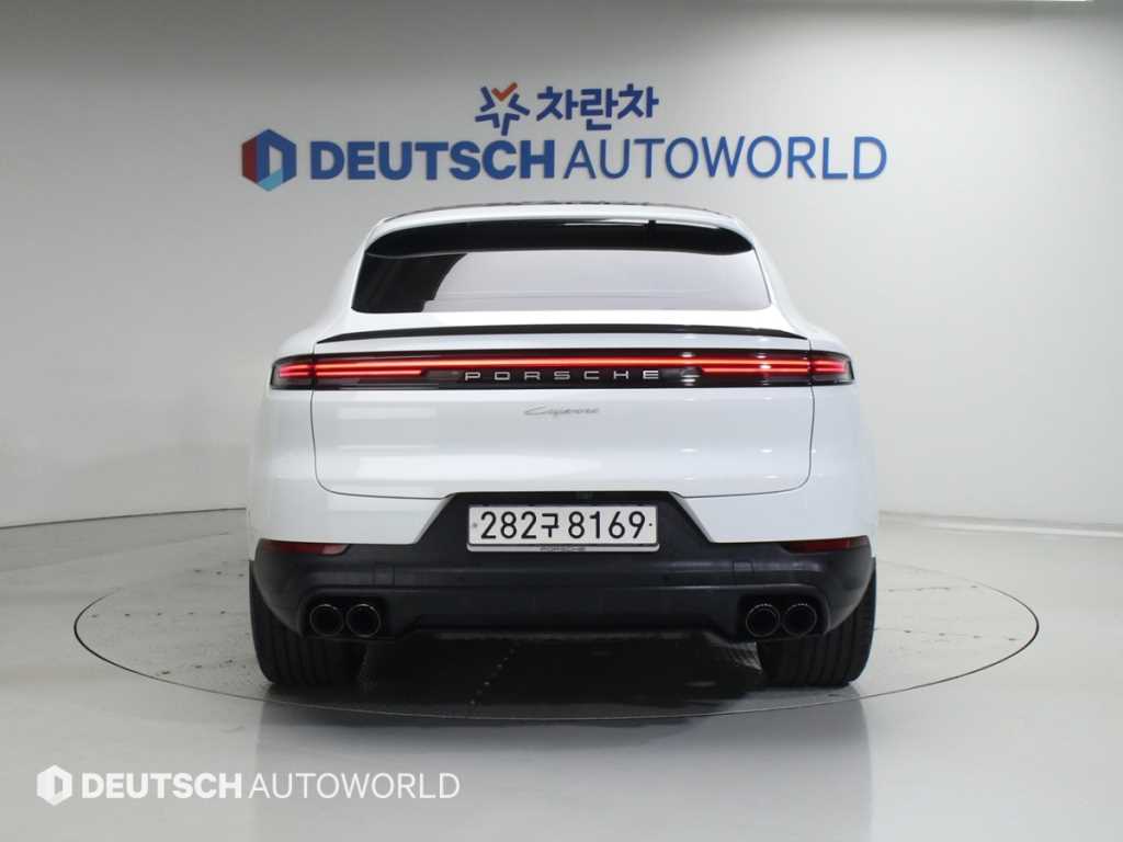Porsche Cayenne - Vista 4
