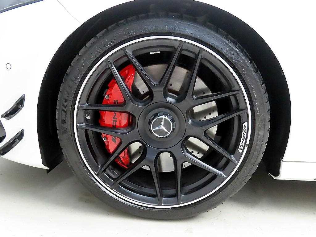 Mercedes Benz A Class 2025 the color of pearl - Importación desde Corea - HF Imports Iquique - Foto 19