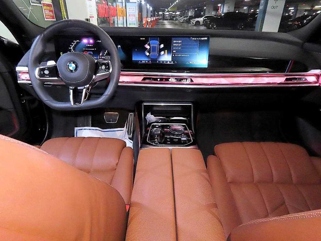 BMW 7 Series - Vista 10