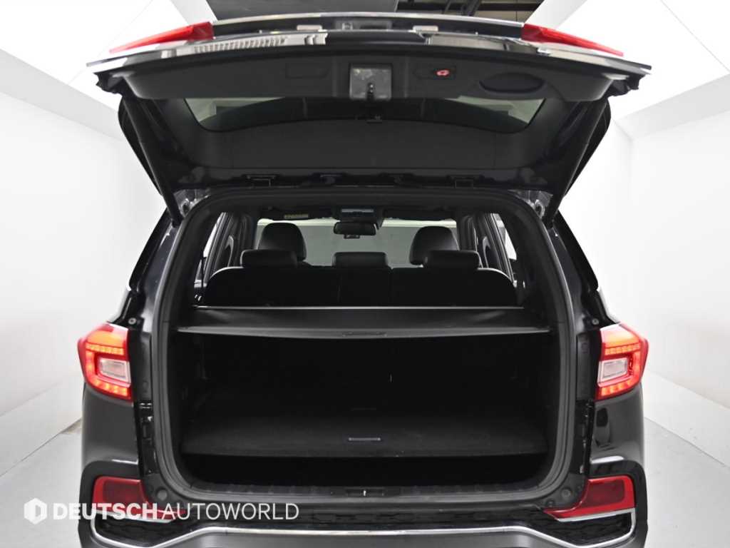 Ssangyong Rexton 2018 Negro - Importación desde Corea - HF Imports Iquique - Foto 19