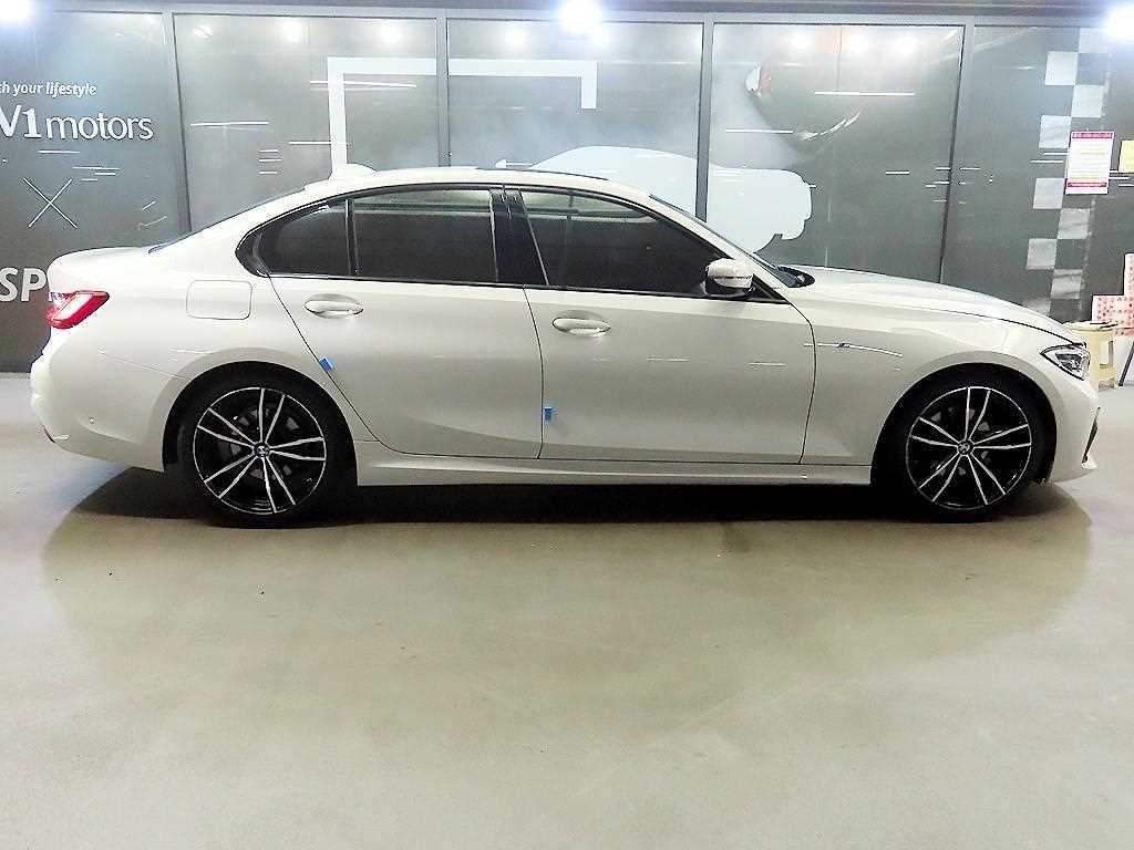 BMW 3 series - Vista 3