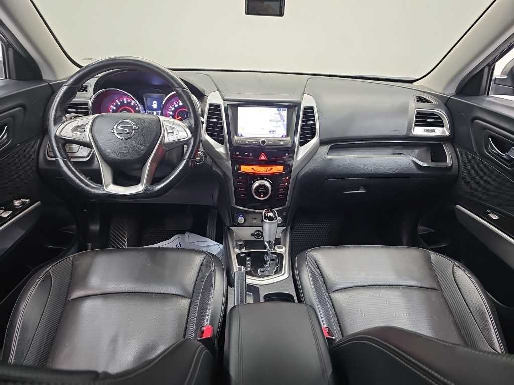 Ssangyong Tivoli - Vista 7