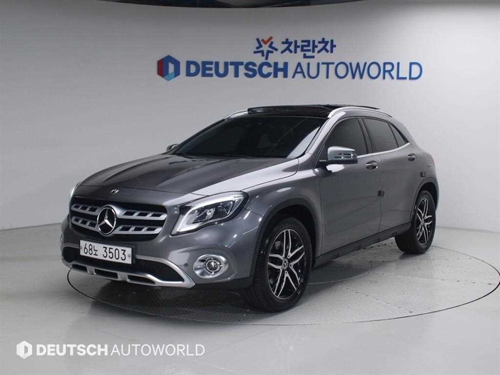 Mercedes Benz GLA Class 2019 Gris - Importación desde Corea - HF Imports Iquique - Foto 1