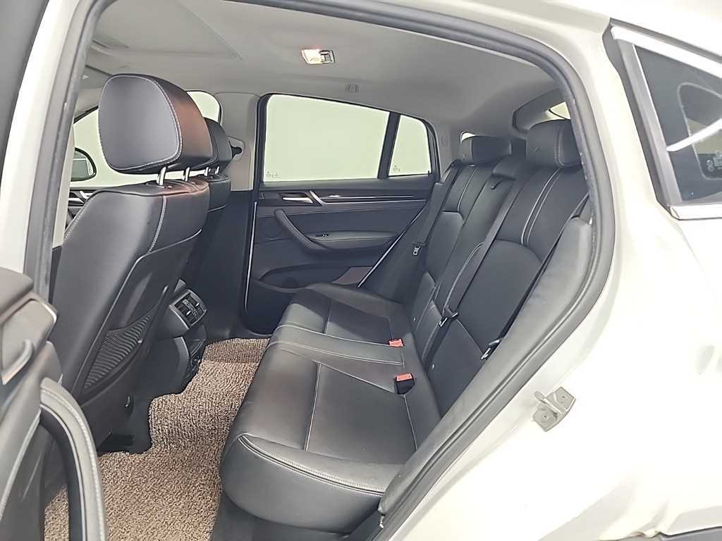 BMW X4 - Vista 12