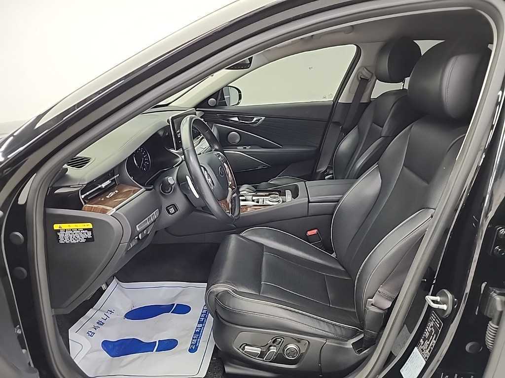 KIA K9 - Vista 11