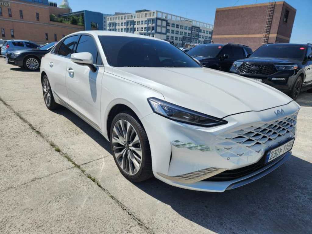 KIA K8 - Vista 3