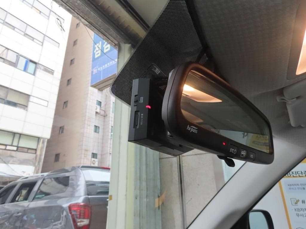 HYUNDAI Casper - Vista 11