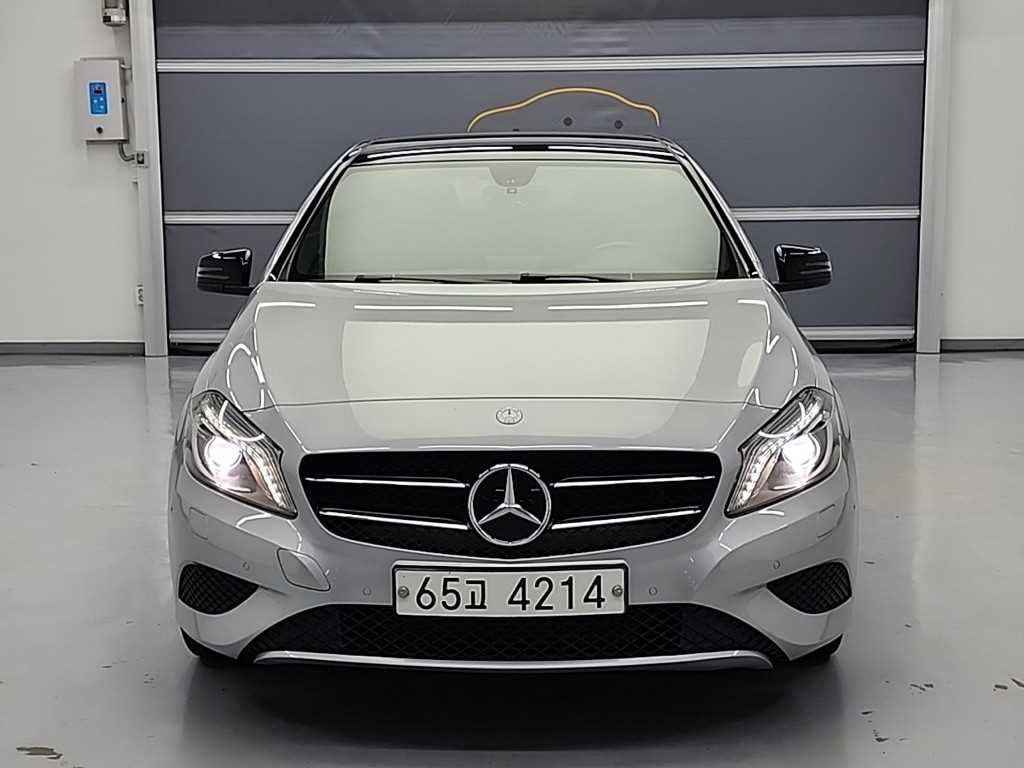 Mercedes Benz A Class - Vista 2