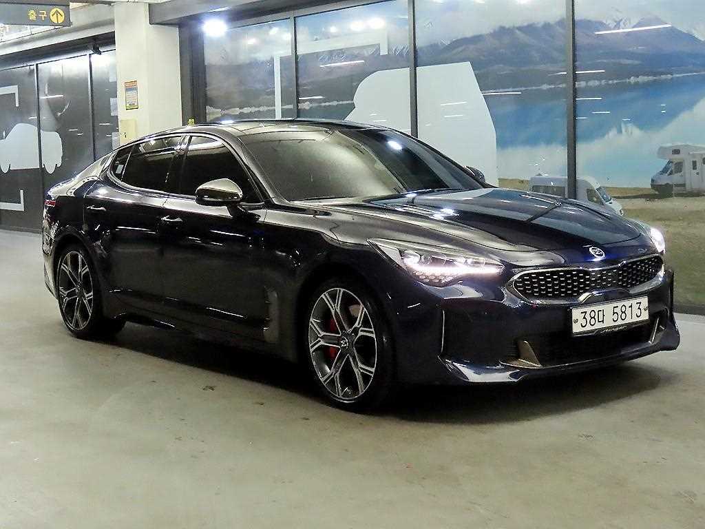 KIA Stinger 2018 Azul - Importación desde Corea - HF Imports Iquique - Foto 1