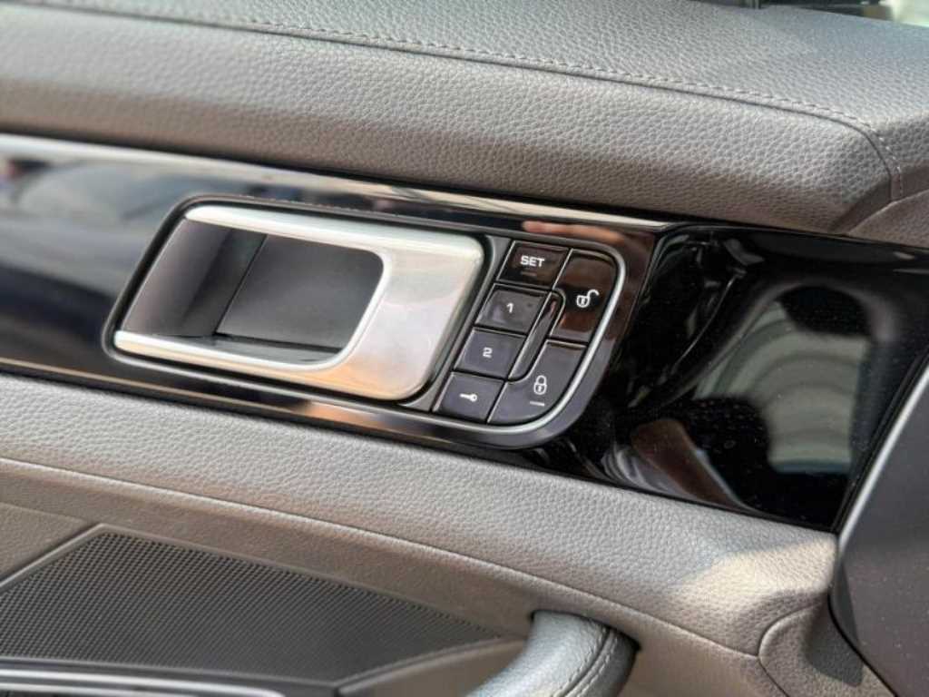 Porsche Panamera - Vista 9