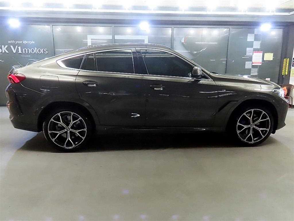 BMW X6 - Vista 3