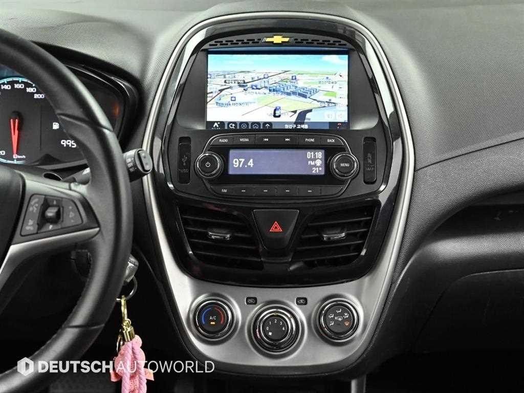Chevrolet Spark - Vista 11