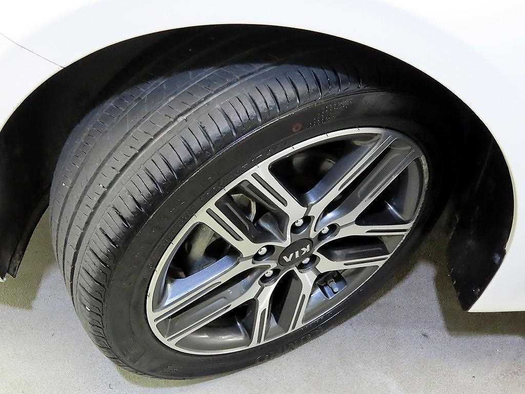 KIA K3 2019 Blanco - Importación desde Corea - HF Imports Iquique - Foto 18