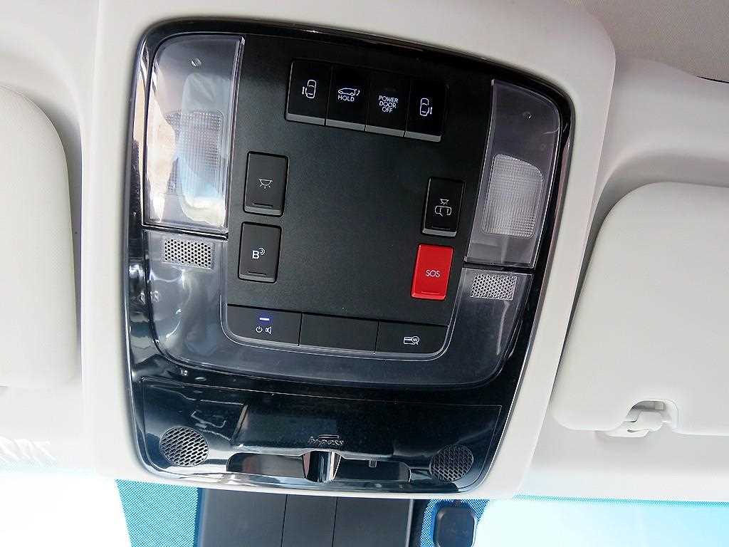 HYUNDAI Staria 2025 Negro - Importación desde Corea - HF Imports Iquique - Foto 16