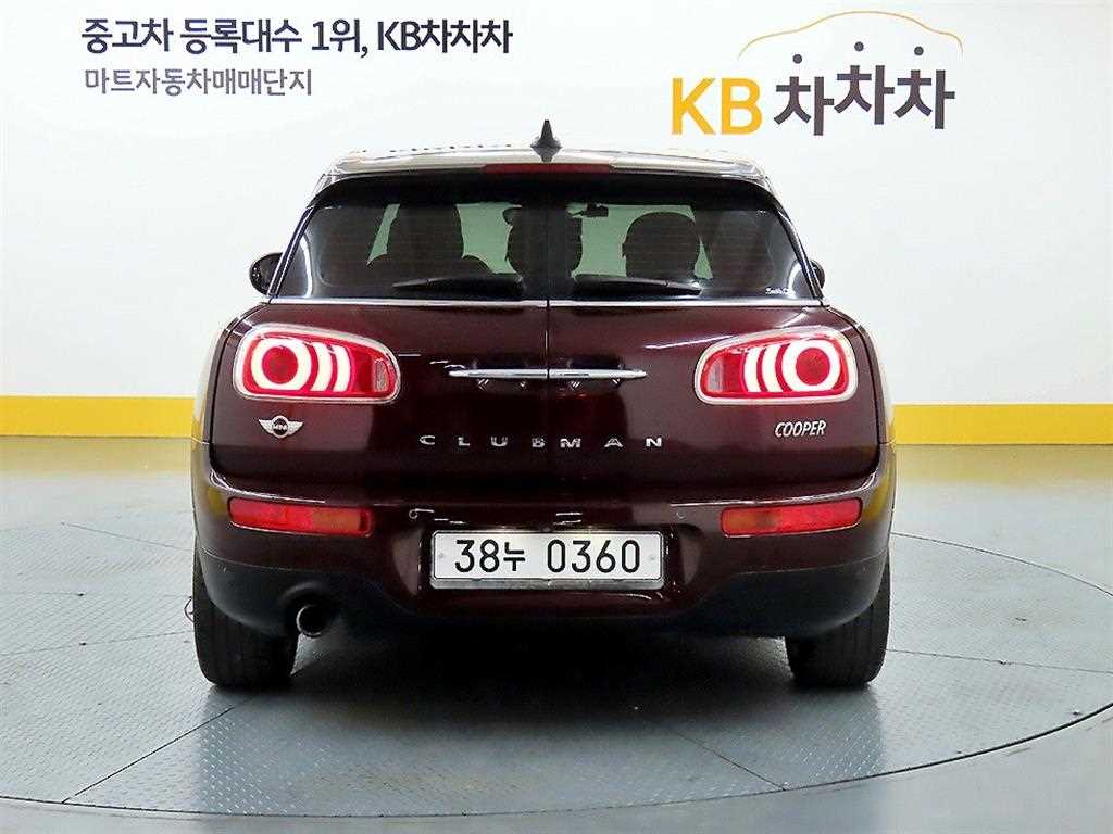 Mini Clubman - Vista 3