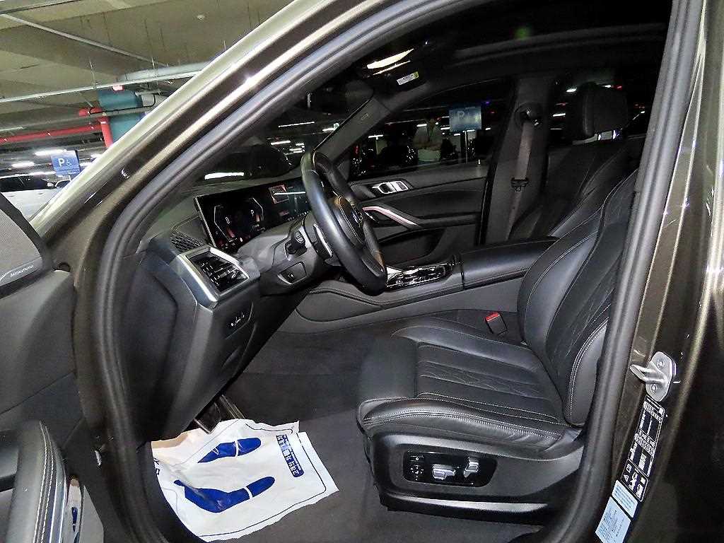 BMW X6 - Vista 6