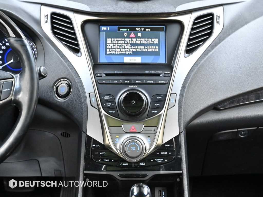 HYUNDAI Grandeur 2012 Negro - Importación desde Corea - HF Imports Iquique - Foto 14
