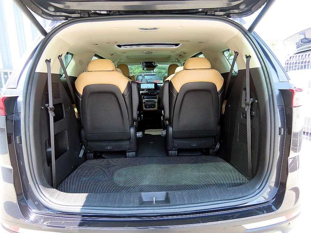 KIA Carnival 2021 Gris - Importación desde Corea - HF Imports Iquique - Foto 15