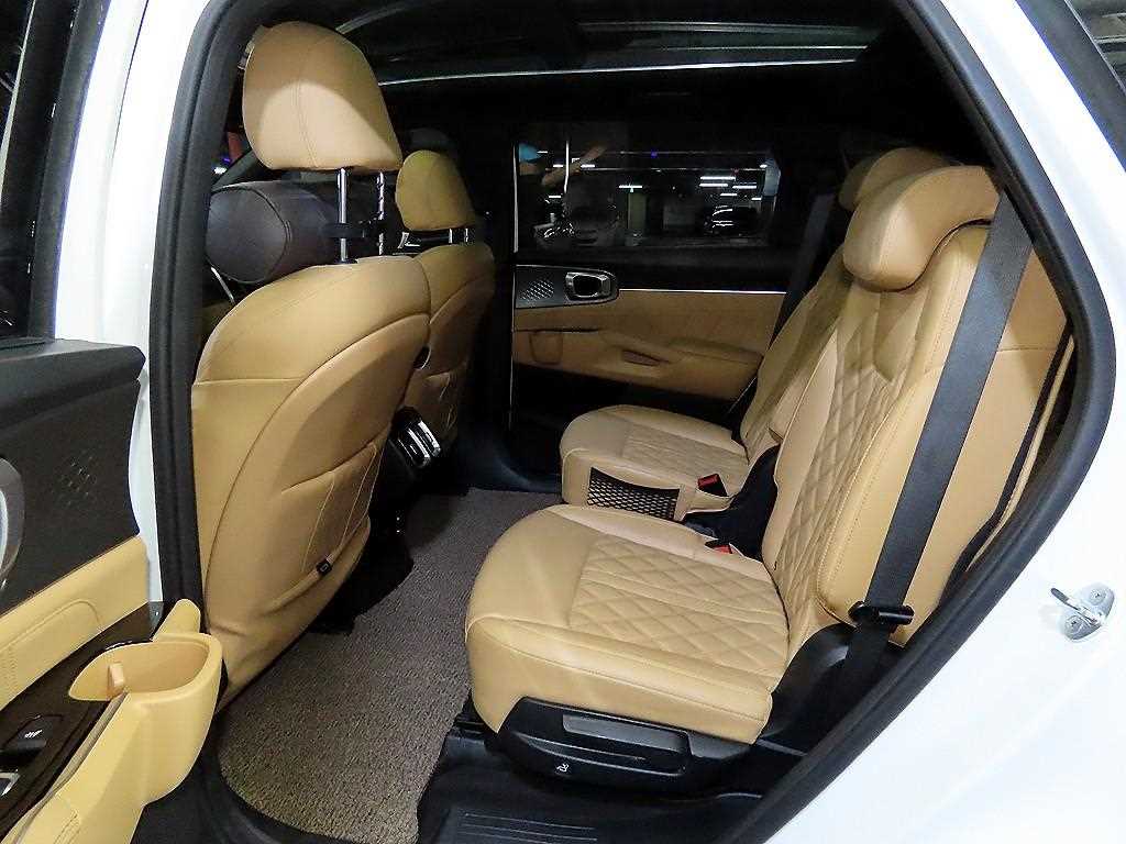 KIA Sorento - Vista 7