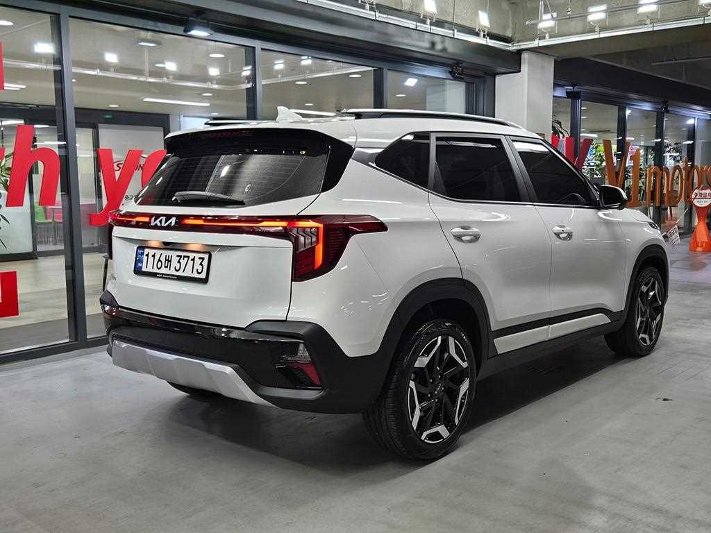 KIA Seltos - Vista 5